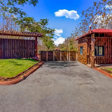 Club Mahindra Netrang Otel Dış mekan fotoğraf